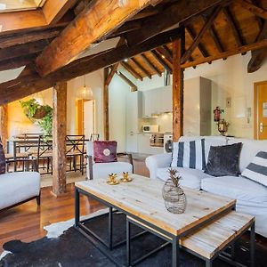 Calm And Bright Apartment, Center La Latina D.Alb